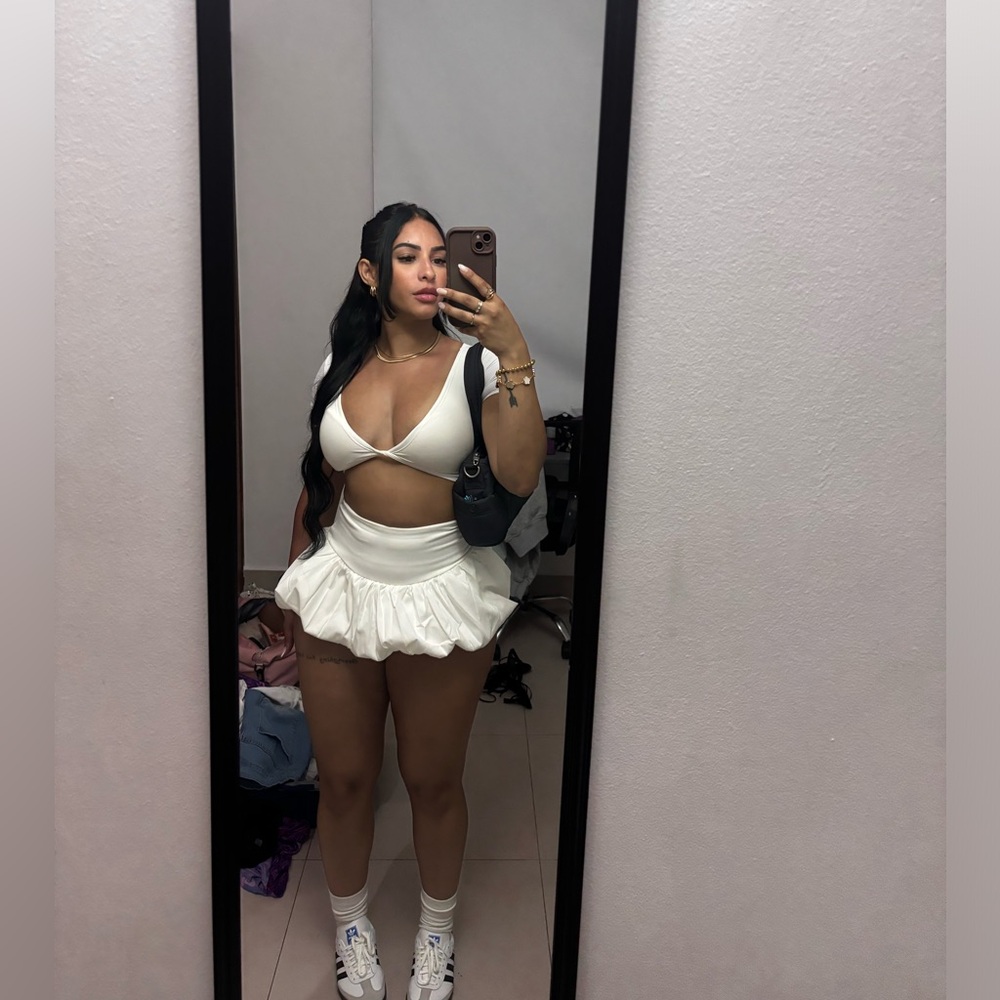 White mini ruffle skirt